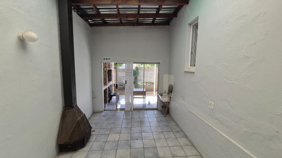 Commercial Property for Sale in Paglande Western Cape